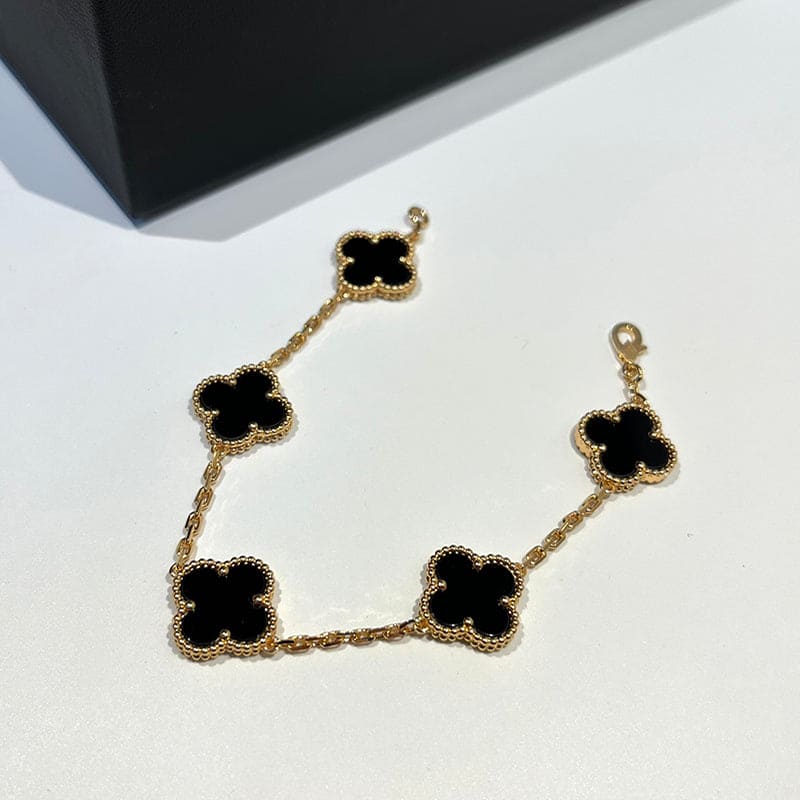 Colour Blossom BB Multi-Motif Bracelet, Yellow Gold, Onyx And